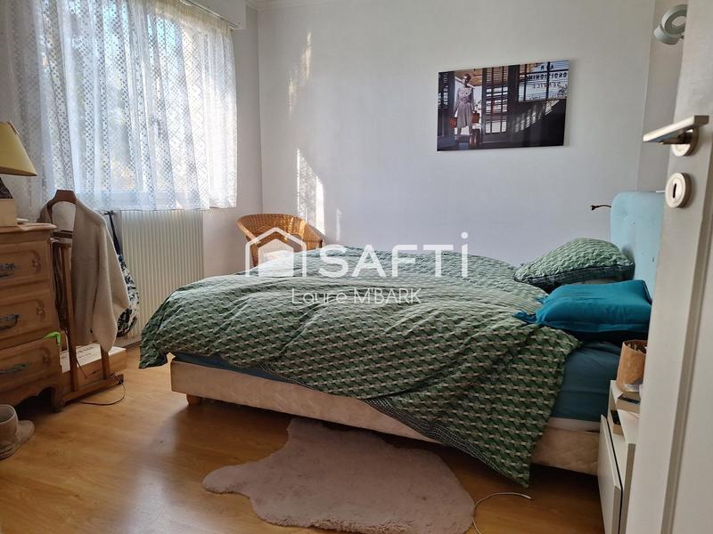 Maison - 169 m² - 11 pièces