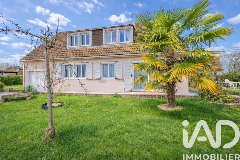 Maison - 128 m² - 7 pièces