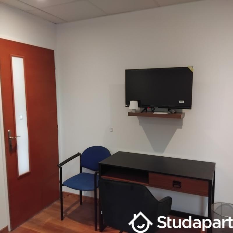 Chambre - 16 m² - 1 pièce