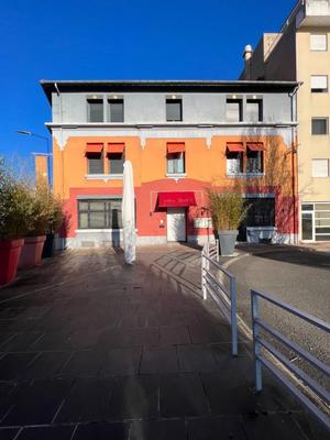 Immeuble - 613 m² - 13 pièces