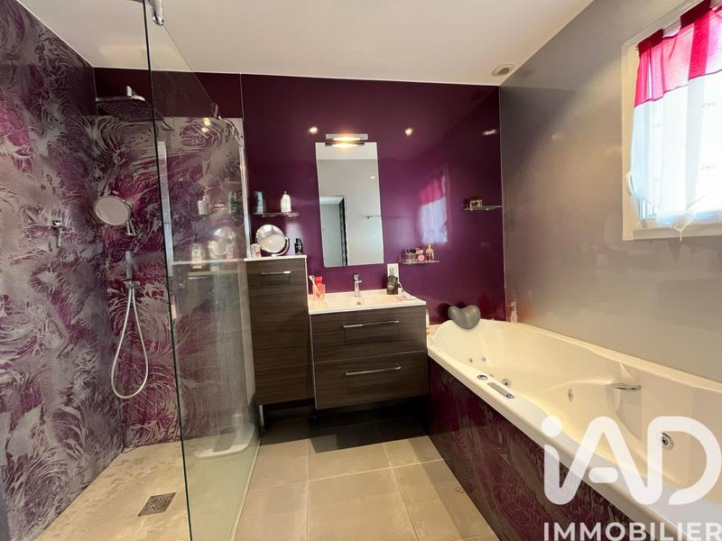 Maison - 175 m² - 6 pièces