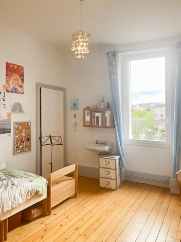 Maison - 144 m² - 8 pièces