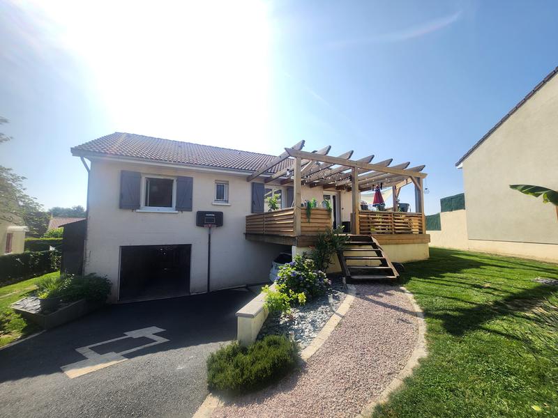 Maison - 109 m² - 6 pièces