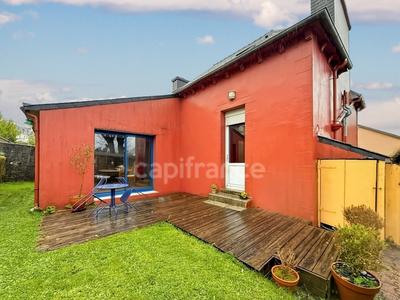 Maison - 110 m² - 6 pièces