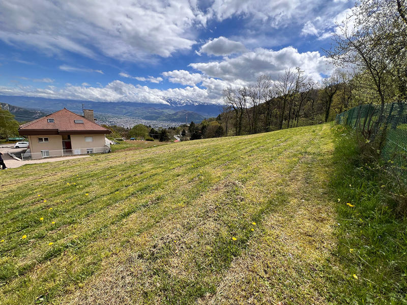 Terrain - 605 m²