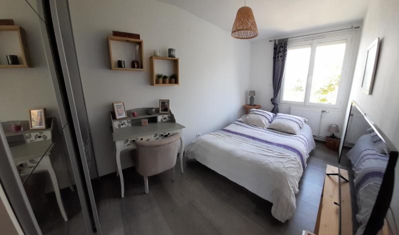 Maison - 92 m² - 5 pièces