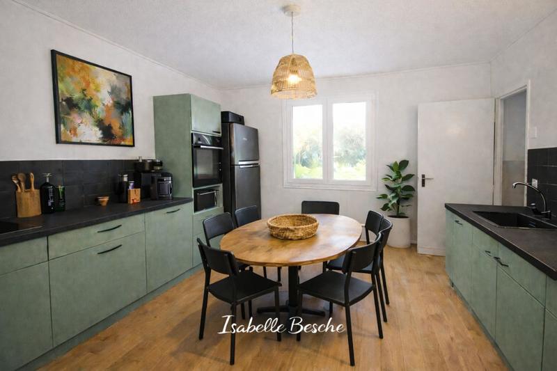 Maison - 100 m² - 5 pièces