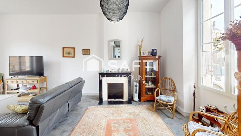 Maison - 189 m² - 5 pièces