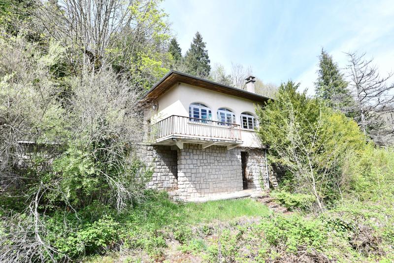 Maison - 484 m² - 9 pièces