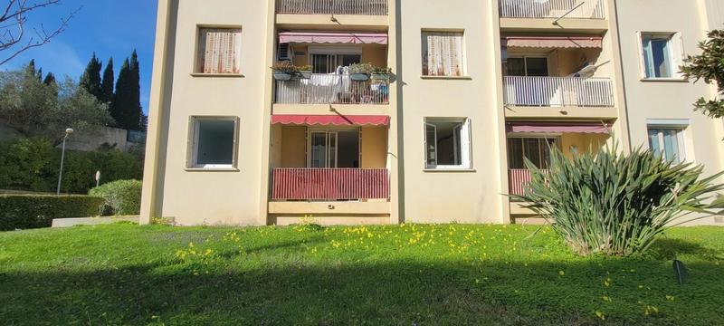 Appartement - 67 m² - 4 pièces