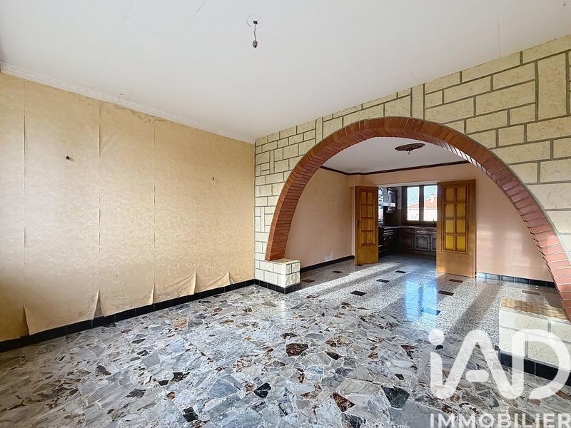 Maison - 93 m² - 5 pièces