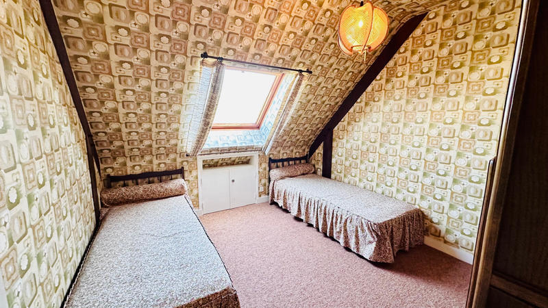 Maison - 90 m² - 5 pièces