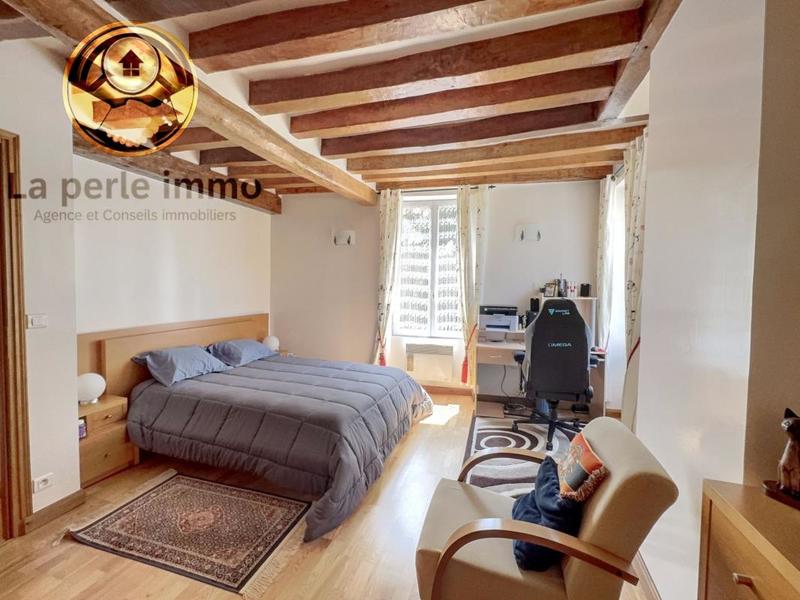 Maison - 126 m² - 7 pièces