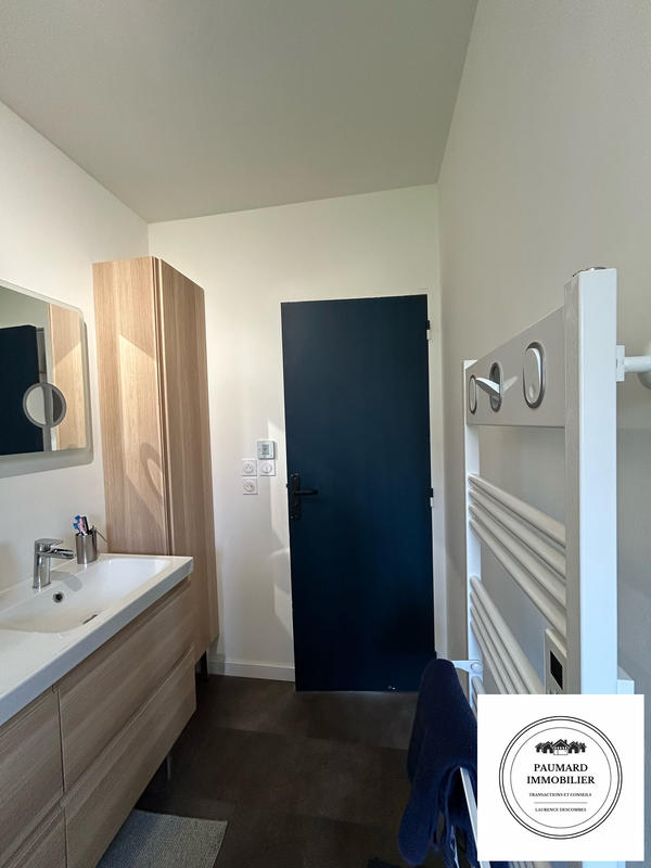 Maison - 104 m² - 8 pièces