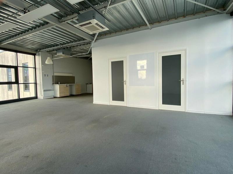 Bureau - 189 m²