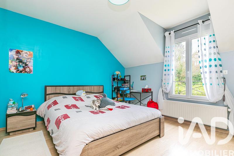 Maison - 213 m² - 7 pièces