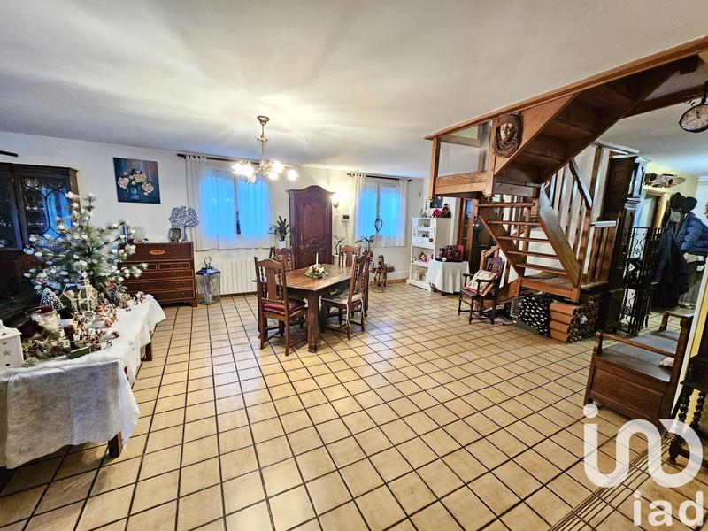 Maison - 192 m² - 7 pièces