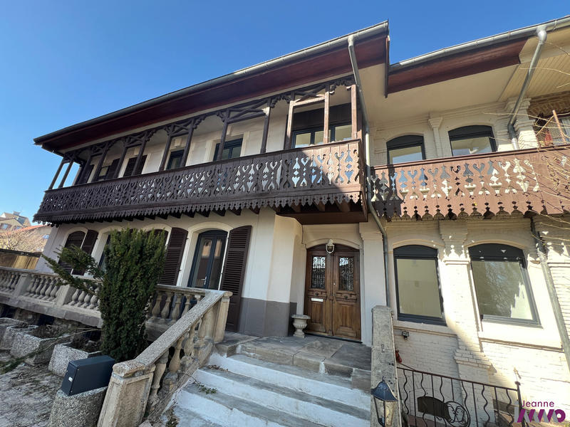 Maison - 110 m² - 4 pièces