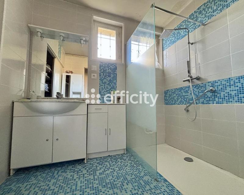 Maison - 134 m² - 4 pièces