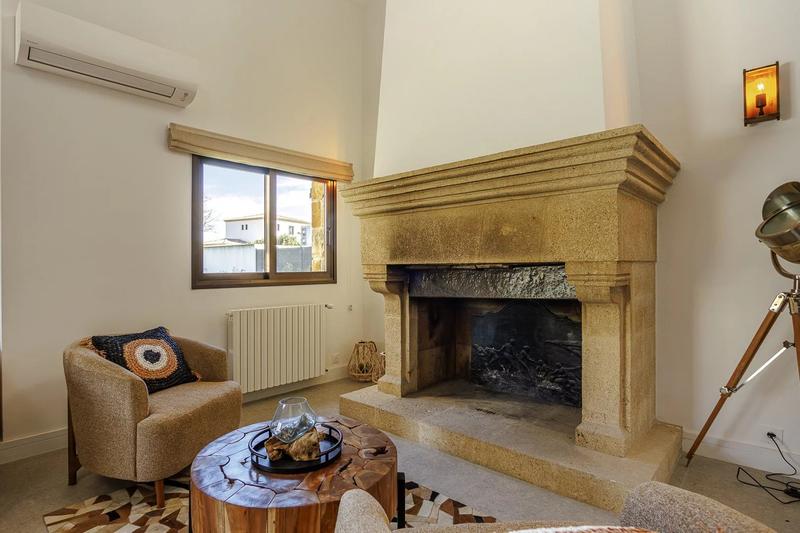 Maison - 181 m² - 7 pièces