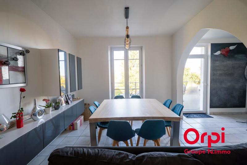 Maison - 159 m² - 7 pièces