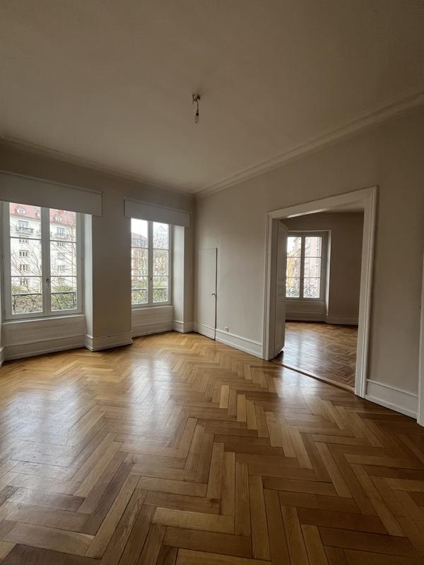 Appartement - 173 m² - 6 pièces