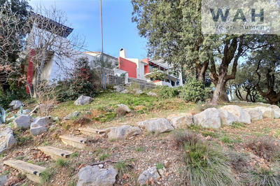 Maison - 265 m² - 6 pièces