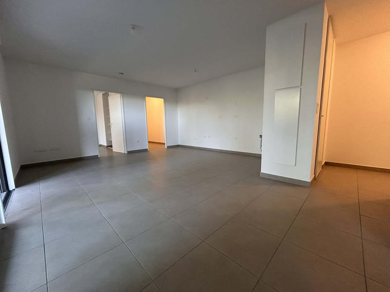 Appartement - 76 m² - 3 pièces