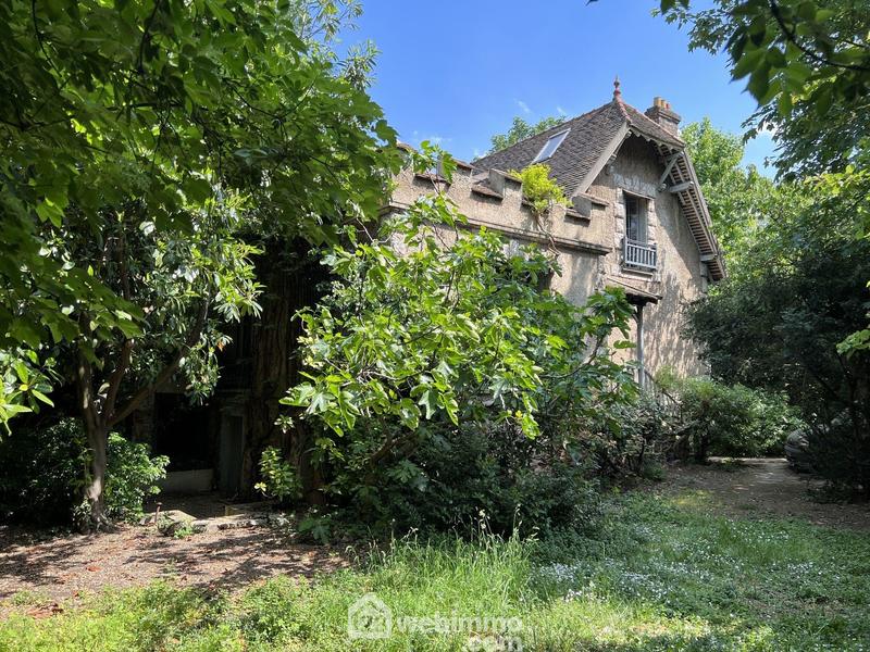 Maison - 182 m² - 7 pièces