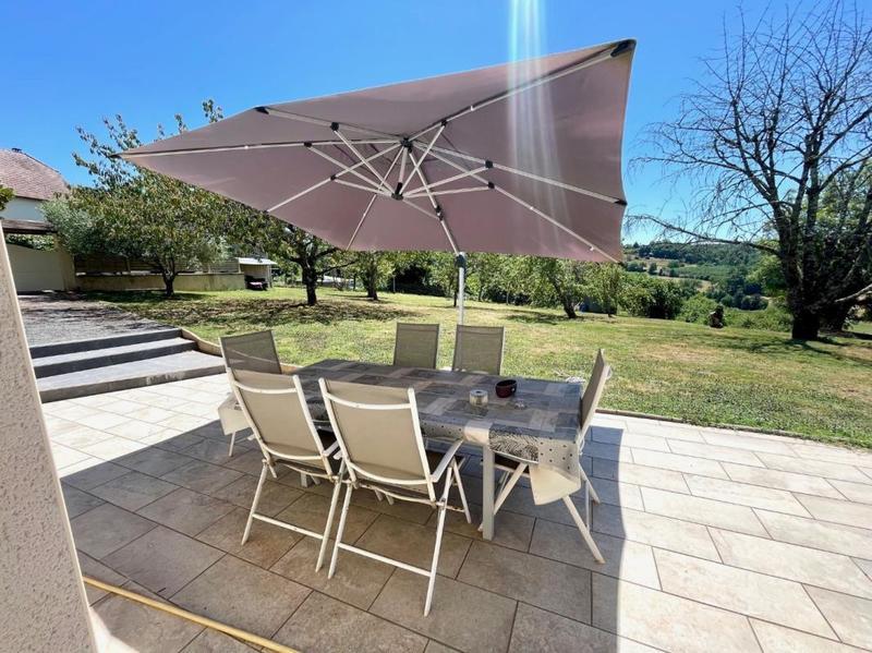 Maison - 165 m² - 6 pièces