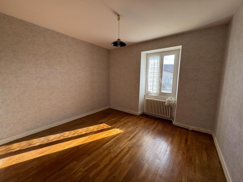 Maison - 170 m² - 7 pièces