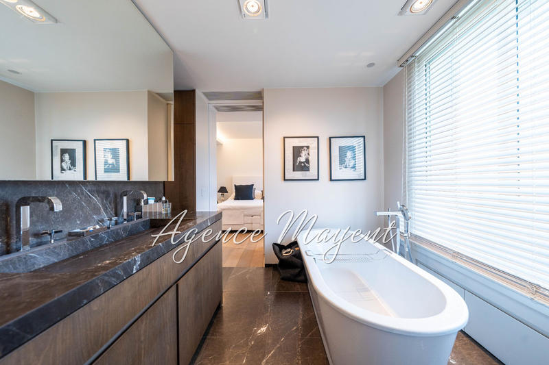 Appartement - 120 m² - 3 pièces