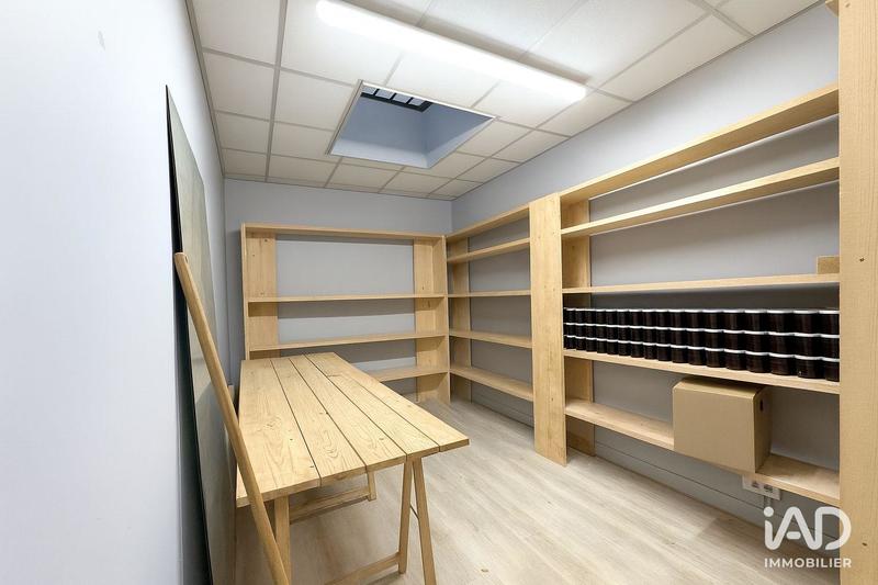 Local commercial - 146 m²