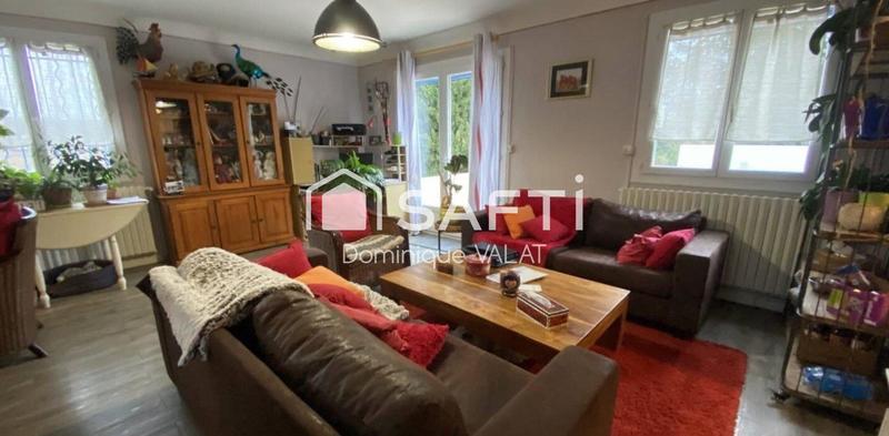 Maison - 230 m² - 7 pièces