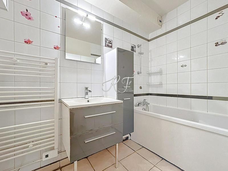 Appartement - 70 m² - 3 pièces