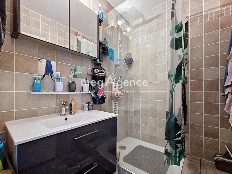 Appartement - 91 m² - 5 pièces