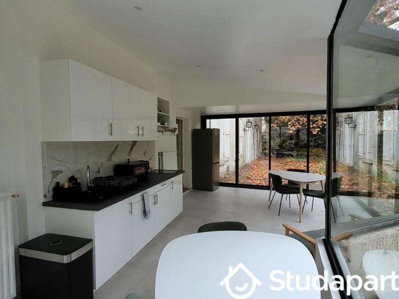 Chambre - 17 m² - 1 pièce