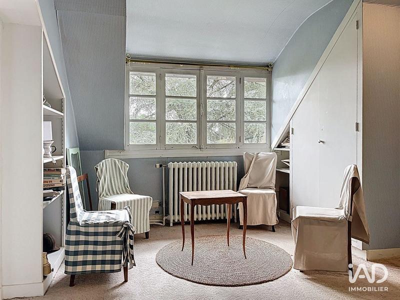 Maison - 310 m² - 6 pièces