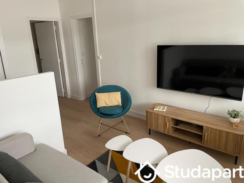 Chambre - 8 m² - 1 pièce