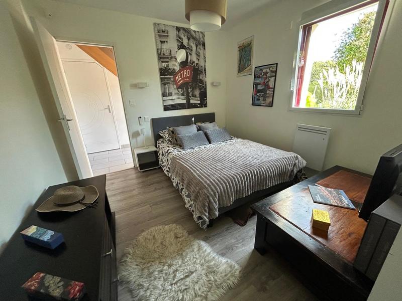 Maison - 164 m² - 8 pièces