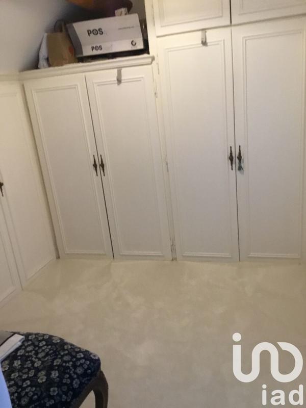 Maison - 200 m² - 8 pièces