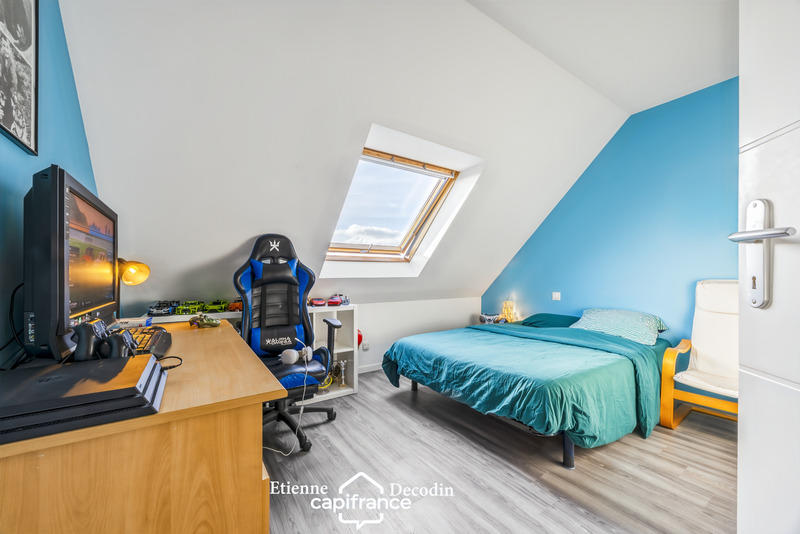 Maison - 101 m² - 5 pièces