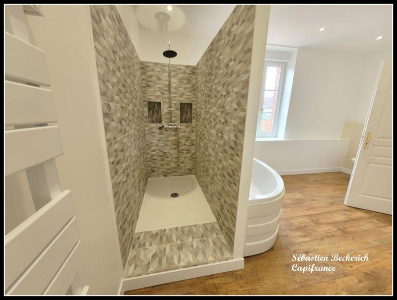 Maison bourgeoise - 211 m² - 8 pièces