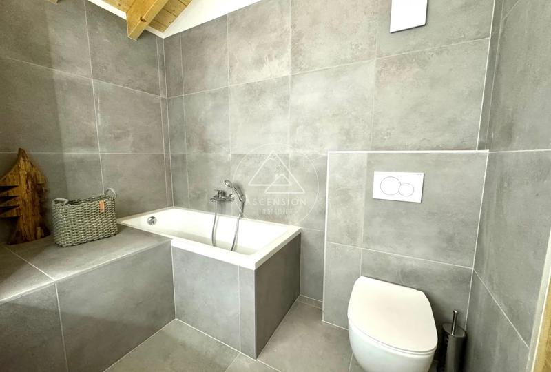 Châlet - 81 m² - 4 pièces