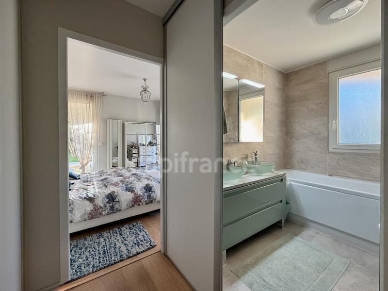 Appartement - 91 m² - 3 pièces