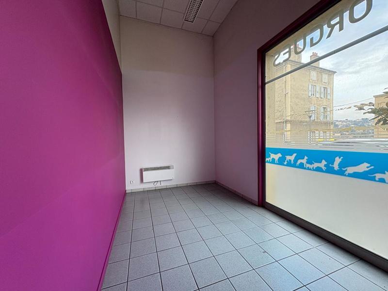 Local commercial - 204 m²