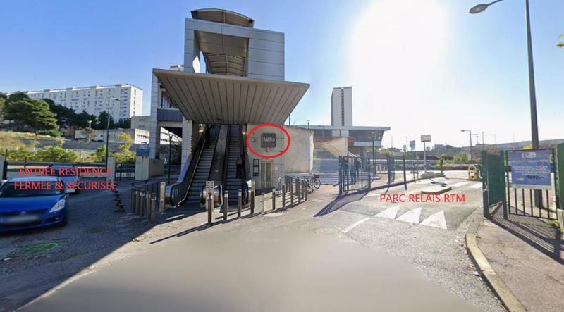 Parking / Garage - 12 m²