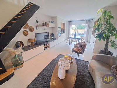 Maison - 87 m² - 4 pièces