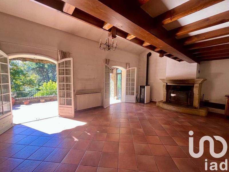 Maison - 185 m² - 5 pièces