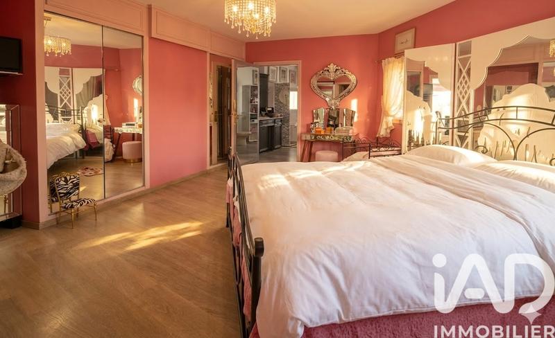 Maison - 195 m² - 6 pièces